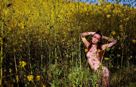 Holly Randall xxx pics collection featuring Emily Bloom has a nice body