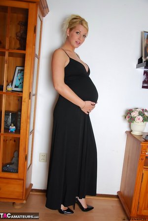 Pregnant Pics